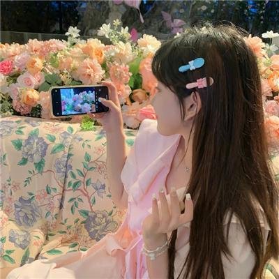 卖火柴女孩的再临
